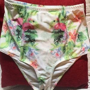 AMERICAN APPAREL HIGHWAISTED BOTTOM